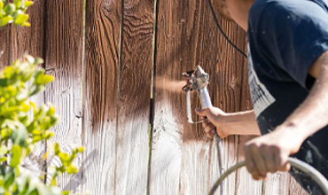 fence-staining